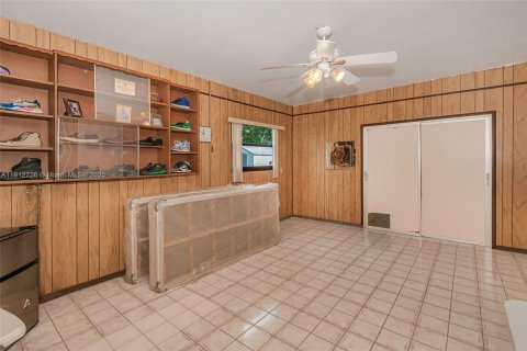 Купить виллу или дом в Майами, Флорида 4 спальни, 197.14м2, № 1973128 - фото 20