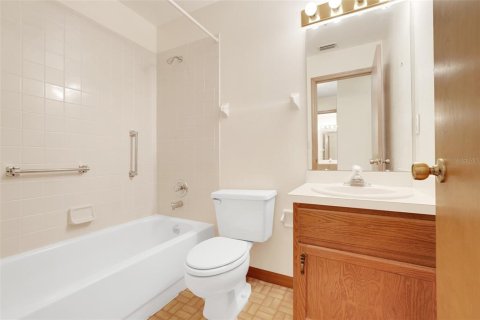 Touwnhouse à louer à Clermont, Floride: 2 chambres, 102.19 m2 № 2416766 - photo 7