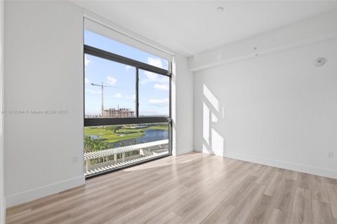 Снять в аренду квартиру в Халландейл-Бич, Флорида 2 спальни, 137.77м2, № 1967998 - фото 21