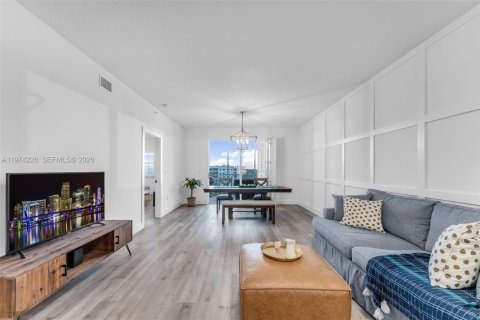 Condo à Doral, Floride, 3 chambres  № 2036578