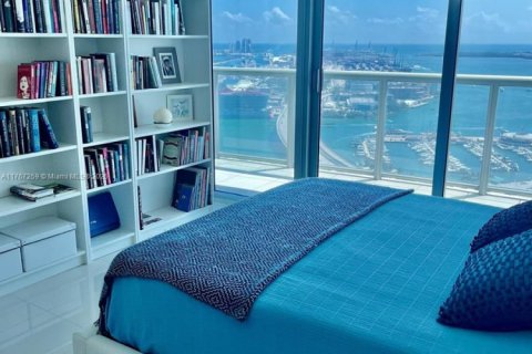 Condominio en venta en Miami, Florida, 1 dormitorio, 88.07 m2 № 1863249 - foto 27
