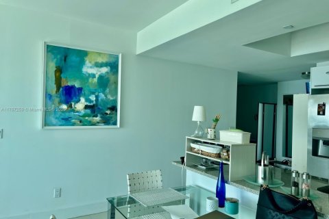 Condominio en venta en Miami, Florida, 1 dormitorio, 88.07 m2 № 1863249 - foto 24