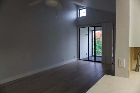 Copropriété à louer à Oakland Park, Floride: 2 chambres, 82.68 m2 № 2247835 - photo 3