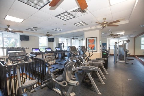 Купить кондоминиум в Авентура, Флорида 1 спальня, 79.9м2, № 2013785 - фото 28