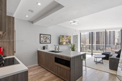 Condominio en venta en Miami, Florida, 1 dormitorio, 77.85 m2 № 1983715 - foto 27