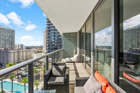 Condominio en venta en Miami, Florida, 1 dormitorio, 77.85 m2 № 1983715 - foto 24