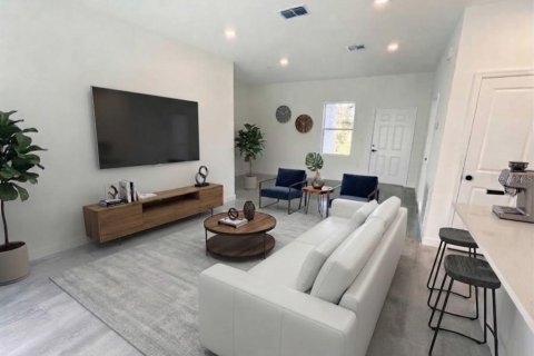 Villa ou maison à vendre à Kissimmee, Floride: 4 chambres, 148.09 m2 № 2433207 - photo 8
