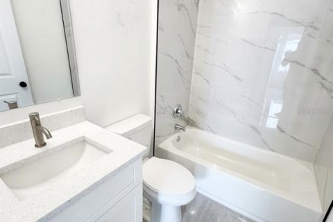 Villa ou maison à vendre à Kissimmee, Floride: 4 chambres, 148.09 m2 № 2433207 - photo 7