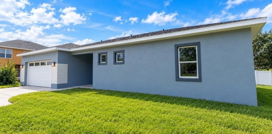 Villa ou maison à Kissimmee, Floride 4 chambres, 148.09 m2 № 2433207
