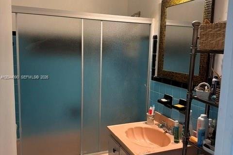 Casa en venta en Miami, Florida, 4 dormitorios, 111.76 m2 № 2243066 - foto 12