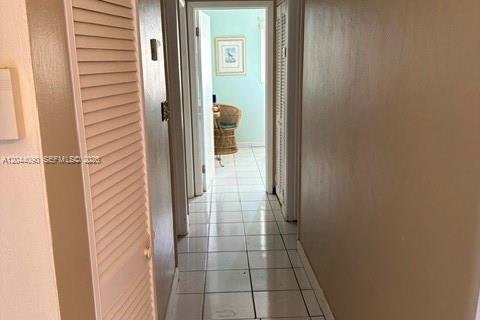 Casa en venta en Miami, Florida, 4 dormitorios, 111.76 m2 № 2243066 - foto 9