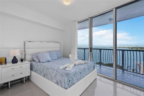 Купить кондоминиум в Майами, Флорида 2 спальни, 97.36м2, № 1959478 - фото 1