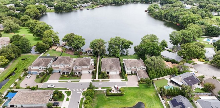 Casa en Winter Park, Florida 4 dormitorios, 292.92 m2 № 1775667
