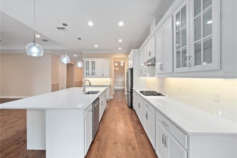 Casa en venta en Winter Park, Florida, 4 dormitorios, 292.92 m2 № 1775667 - foto 11