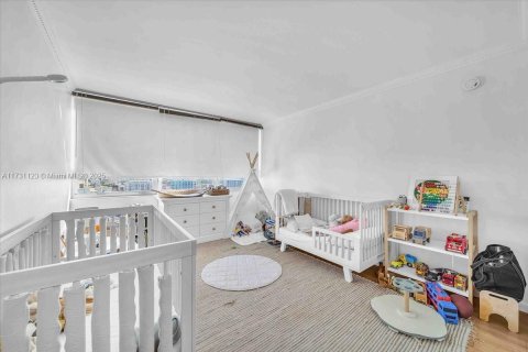 Condo in Miami Beach, Florida, 2 bedrooms  № 1763280 - photo 24