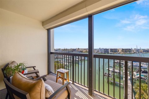 Condo in Saint Pete Beach, Florida, 2 bedrooms  № 1542101 - photo 26