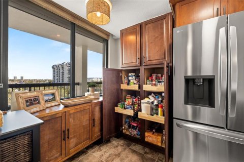Condo in Saint Pete Beach, Florida, 2 bedrooms  № 1542101 - photo 10