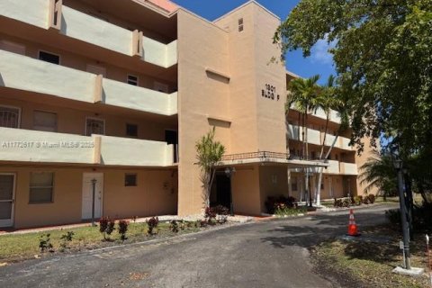 Copropriété à vendre à Miami, Floride: 1 chambre, 83.43 m2 № 1974100 - photo 5