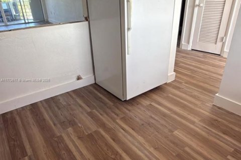 Copropriété à vendre à Miami, Floride: 1 chambre, 83.43 m2 № 1974100 - photo 11