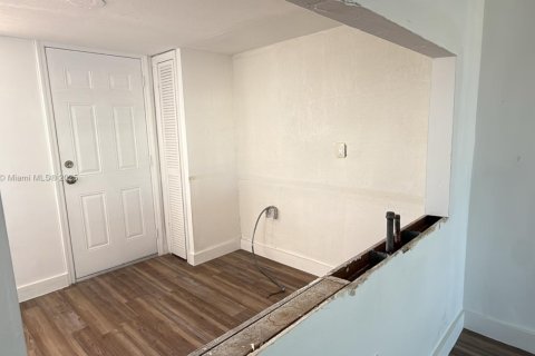 Copropriété à vendre à Miami, Floride: 1 chambre, 83.43 m2 № 1974100 - photo 14