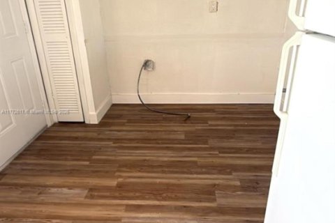 Copropriété à vendre à Miami, Floride: 1 chambre, 83.43 m2 № 1974100 - photo 13