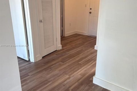 Copropriété à vendre à Miami, Floride: 1 chambre, 83.43 m2 № 1974100 - photo 7