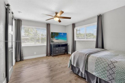 House in Deerfield Beach, Florida 3 bedrooms, 170.94 sq.m. № 1838759 - photo 23