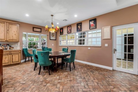 House in Fort Lauderdale, Florida 7 bedrooms, 536.51 sq.m. № 1855054 - photo 21