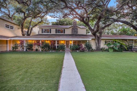 House in Fort Lauderdale, Florida 7 bedrooms, 536.51 sq.m. № 1855054 - photo 1