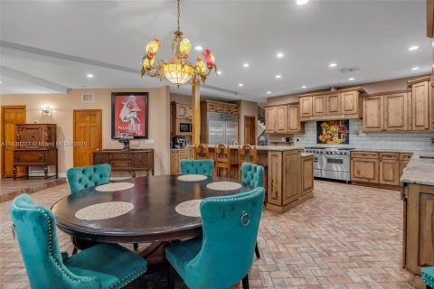 House in Fort Lauderdale, Florida 7 bedrooms, 536.51 sq.m. № 1855054 - photo 22