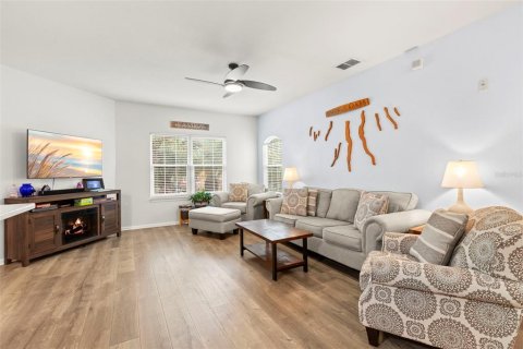 Copropriété à vendre à Palm Harbor, Floride: 2 chambres, 111.48 m2 № 2411662 - photo 6