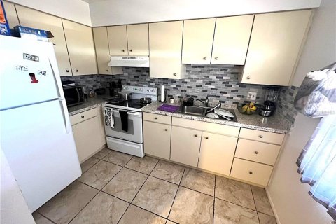 Propiedad comercial en venta en Sarasota, Florida, 4 dormitorios, 135.27 m2 № 2101254 - foto 7