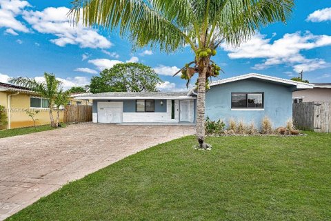 Casa en venta en Pembroke Pines, Florida, 2 dormitorios, 112.23 m2 № 1696743 - foto 21