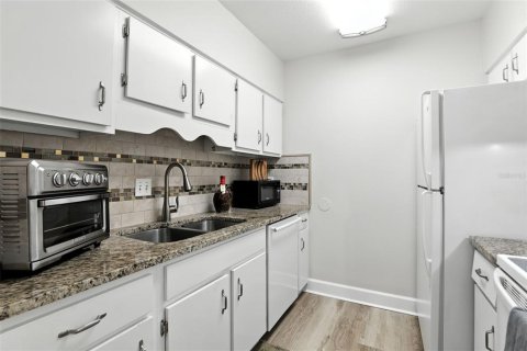 Condominio en venta en Winter Park, Florida, 1 dormitorio, 59.92 m2 № 1910332 - foto 12