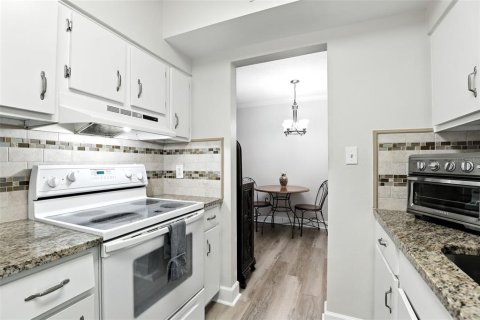 Condominio en venta en Winter Park, Florida, 1 dormitorio, 59.92 m2 № 1910332 - foto 15