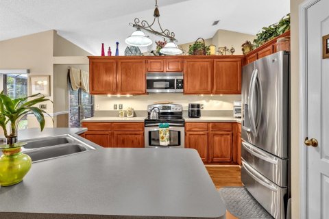 House in Coral Springs, Florida 4 bedrooms, 204.29 sq.m. № 2432975 - photo 22