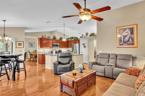House in Coral Springs, Florida 4 bedrooms, 204.29 sq.m. № 2432975 - photo 30
