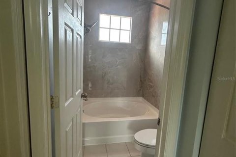 Condominio en alquiler en Sarasota, Florida, 2 dormitorios, 115.76 m2 № 1848710 - foto 12