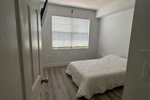 Condominio en alquiler en Sarasota, Florida, 2 dormitorios, 115.76 m2 № 1848710 - foto 8