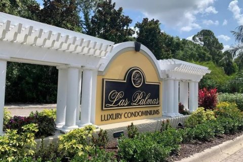 Condominio en alquiler en Sarasota, Florida, 2 dormitorios, 115.76 m2 № 1848710 - foto 1