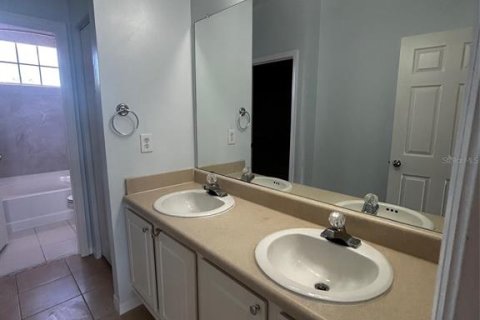 Condominio en alquiler en Sarasota, Florida, 2 dormitorios, 115.76 m2 № 1848710 - foto 7