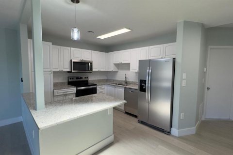 Copropriété à vendre à Bradenton, Floride: 2 chambres, 117.34 m2 № 2149540 - photo 6