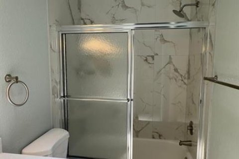 Copropriété à vendre à Bradenton, Floride: 2 chambres, 117.34 m2 № 2149540 - photo 20
