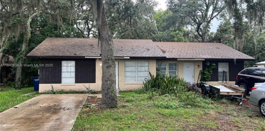 Commercial property in Sebring, Florida № 1980430