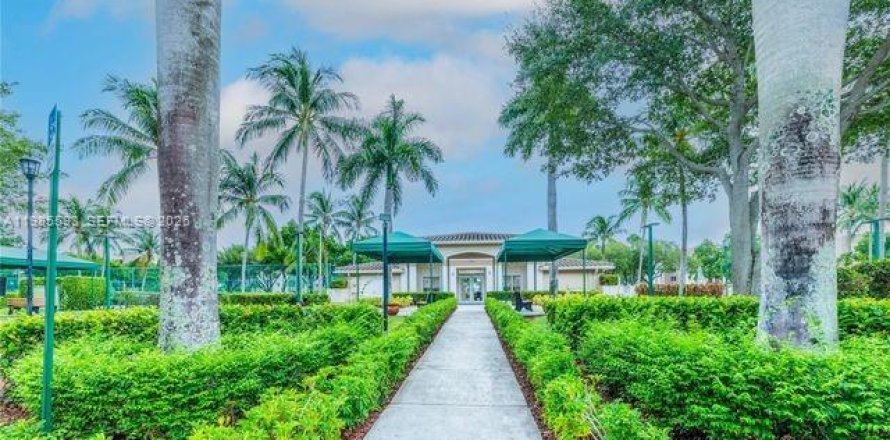 Condo à Tamarac, Floride, 2 chambres  № 2048129