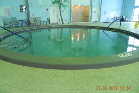 Copropriété à vendre à Tamarac, Floride: 2 chambres, 121.24 m2 № 2048129 - photo 12
