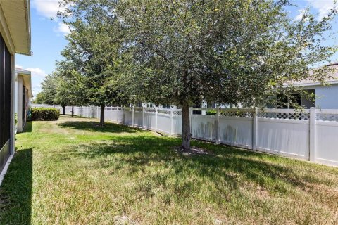 House in Wesley Chapel, Florida 3 bedrooms, 147.44 sq.m. № 2237853 - photo 30