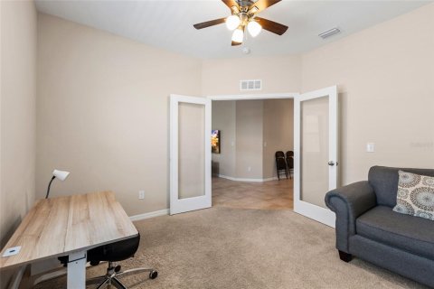 House in Wesley Chapel, Florida 3 bedrooms, 147.44 sq.m. № 2237853 - photo 22
