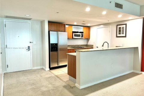 Купить кондоминиум в Майами, Флорида 2 спальни, 125.42м2, № 2014985 - фото 3