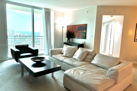 Купить кондоминиум в Майами, Флорида 2 спальни, 125.42м2, № 2014985 - фото 5